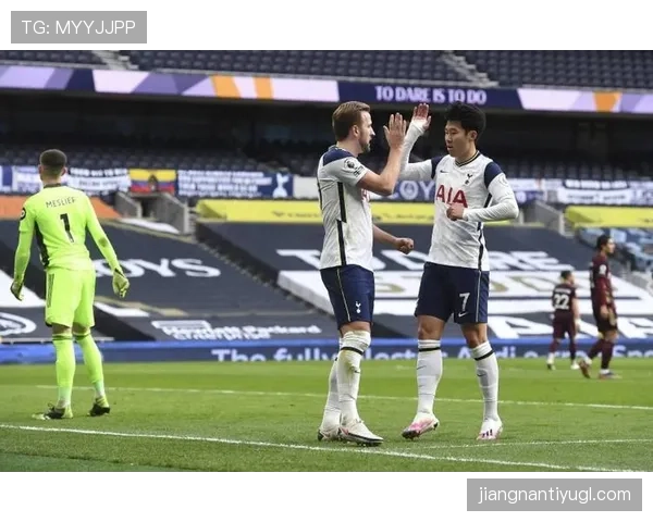 孙兴慜 vs 马内：速度冲击力与威胁力的边锋巅峰比拼